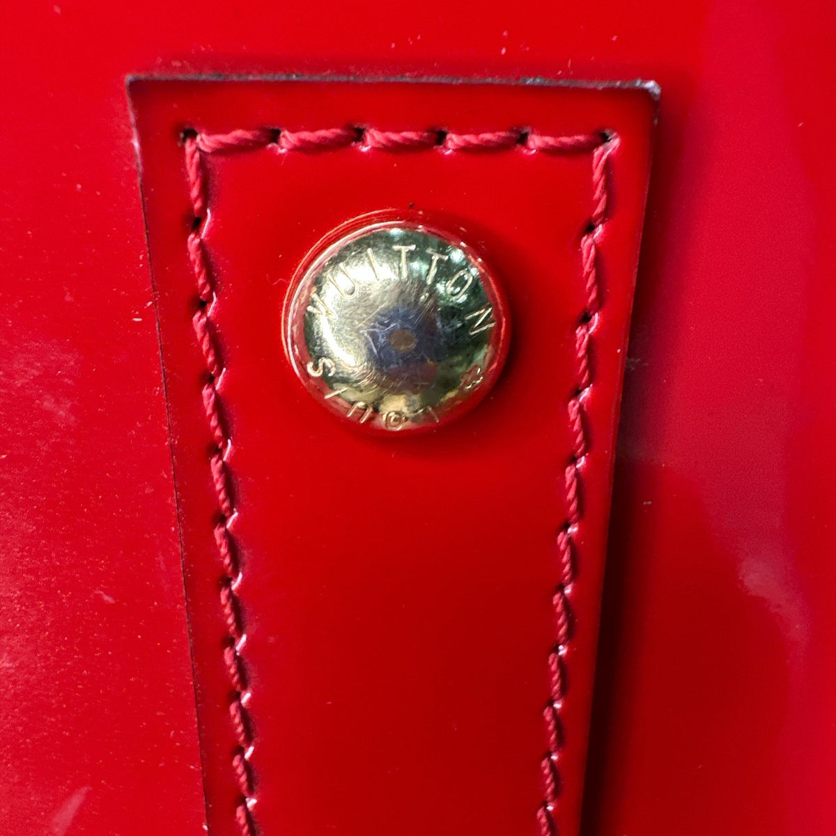 Louis Vuitton Vernis Alma BB RED - Clairely Amazing