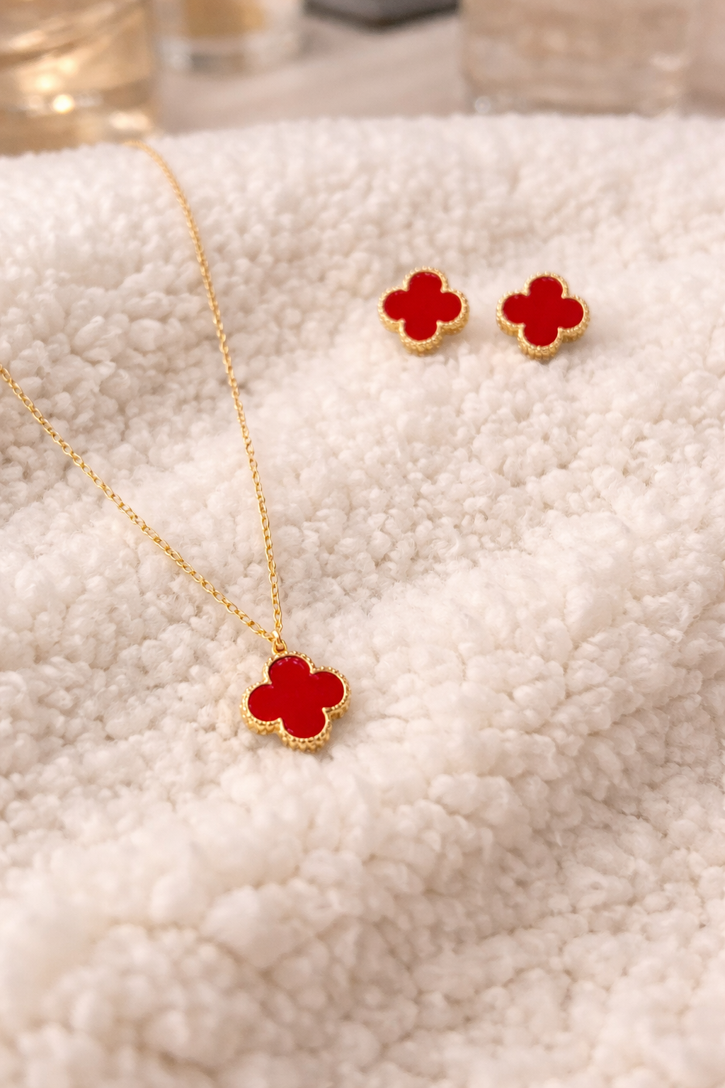 Red Clover Necklace & Earrings Set – Gold Stainless Steel | 18” Necklace