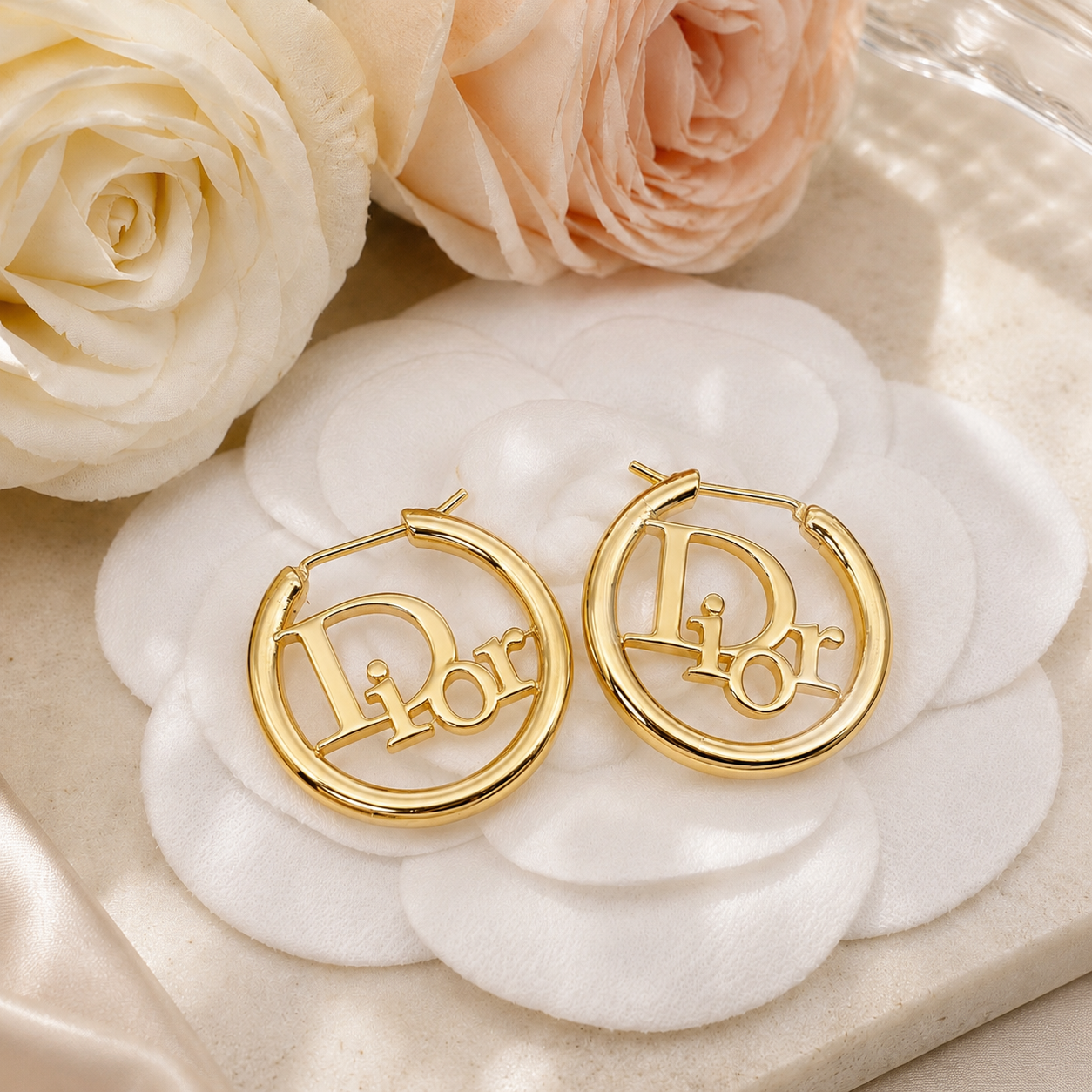 ⭐Fashion Luxe Gold-Tone Letter Hoop Earrings – Gold Plated