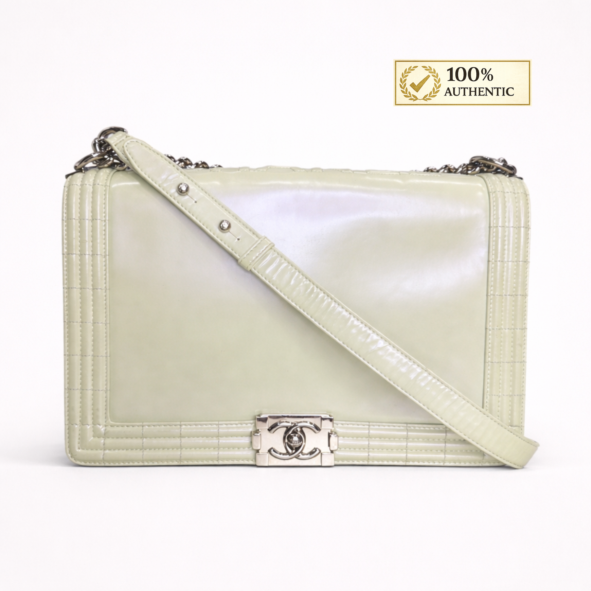 Chanel Pearl Iridescent Glazed Patent Leather Large Reverso Boy Flap Bag