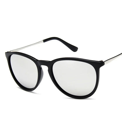 Popular metal frame sunglasses