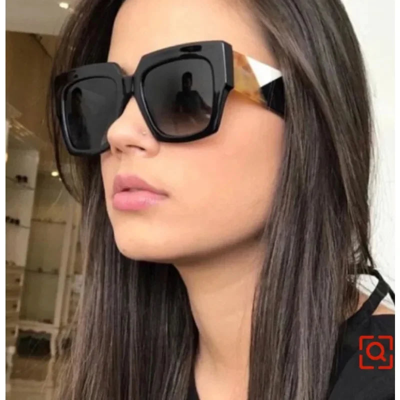 Oversized Square Retro Sunglasses UV400