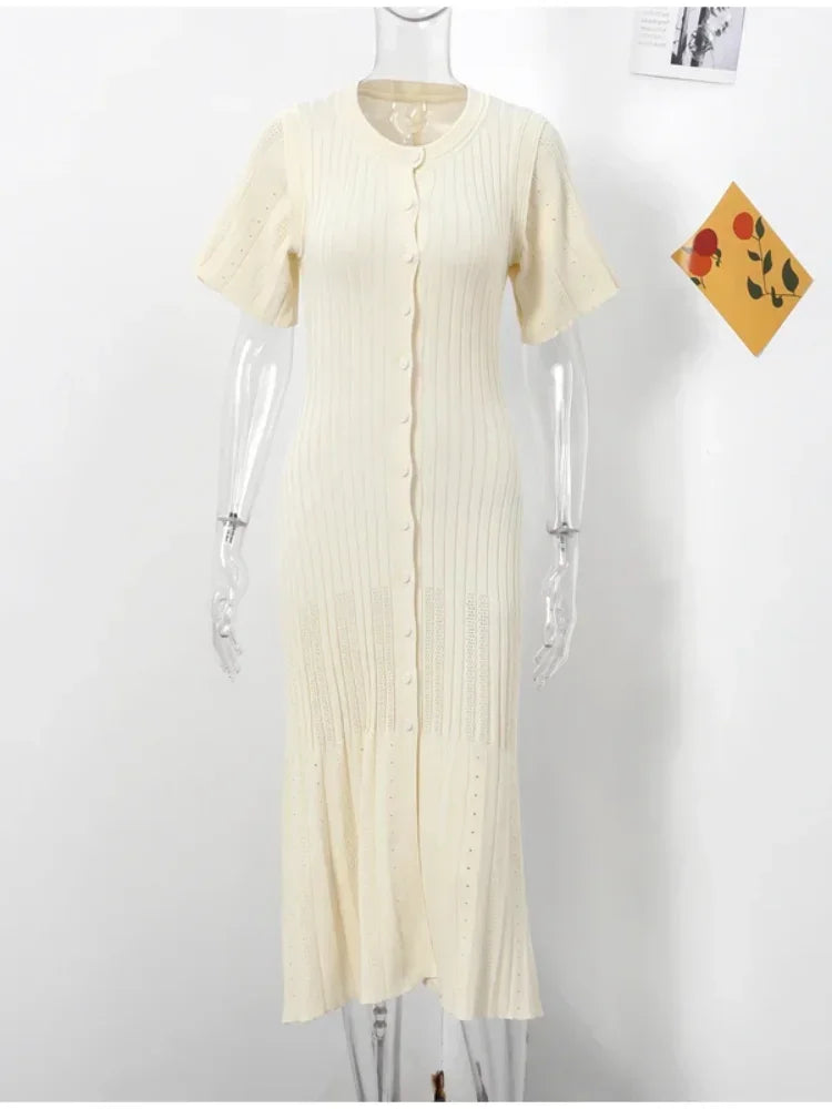 Elegant White Knit Maxi Dress