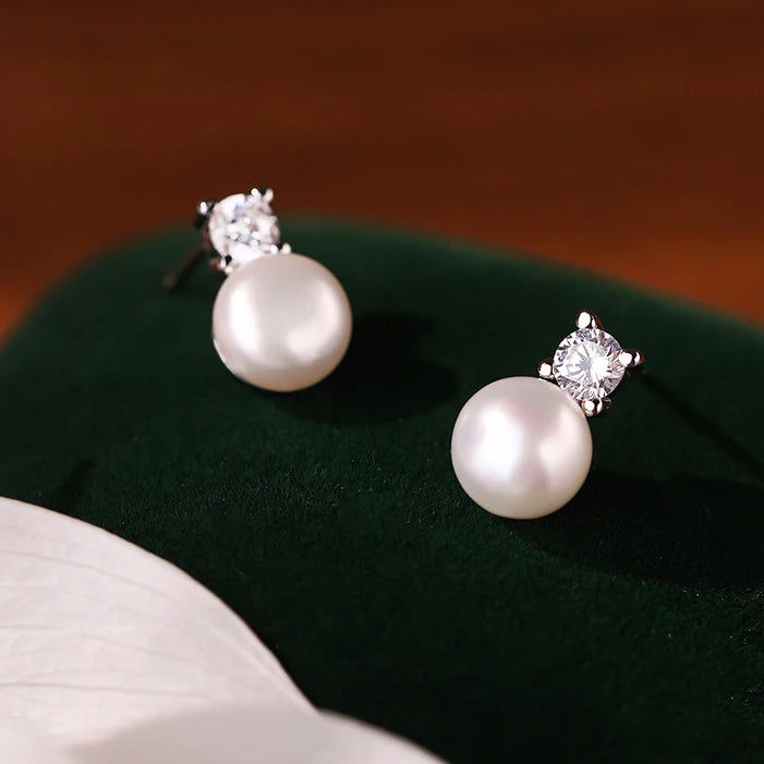 INZATT Freshwater Pearl & Zircon Stud Earrings