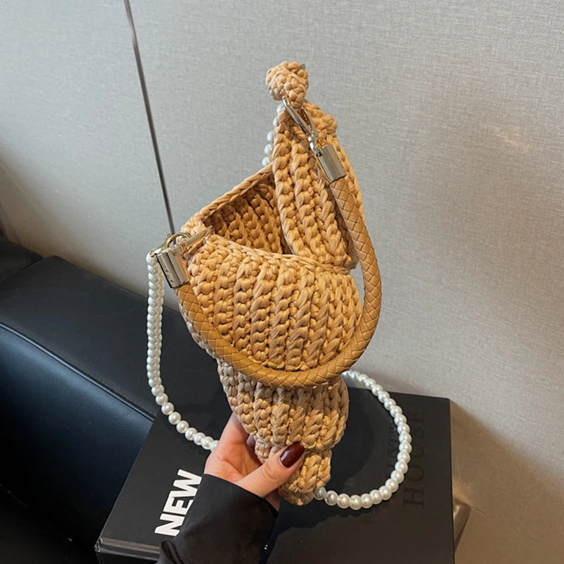 Hand-Woven Conch Pearl Chain Bag
