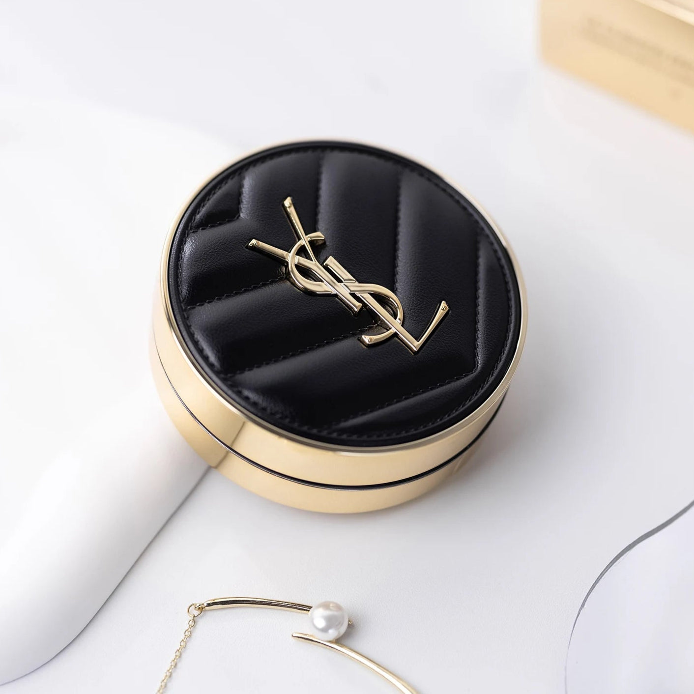 Long-Wear Cushion Foundation