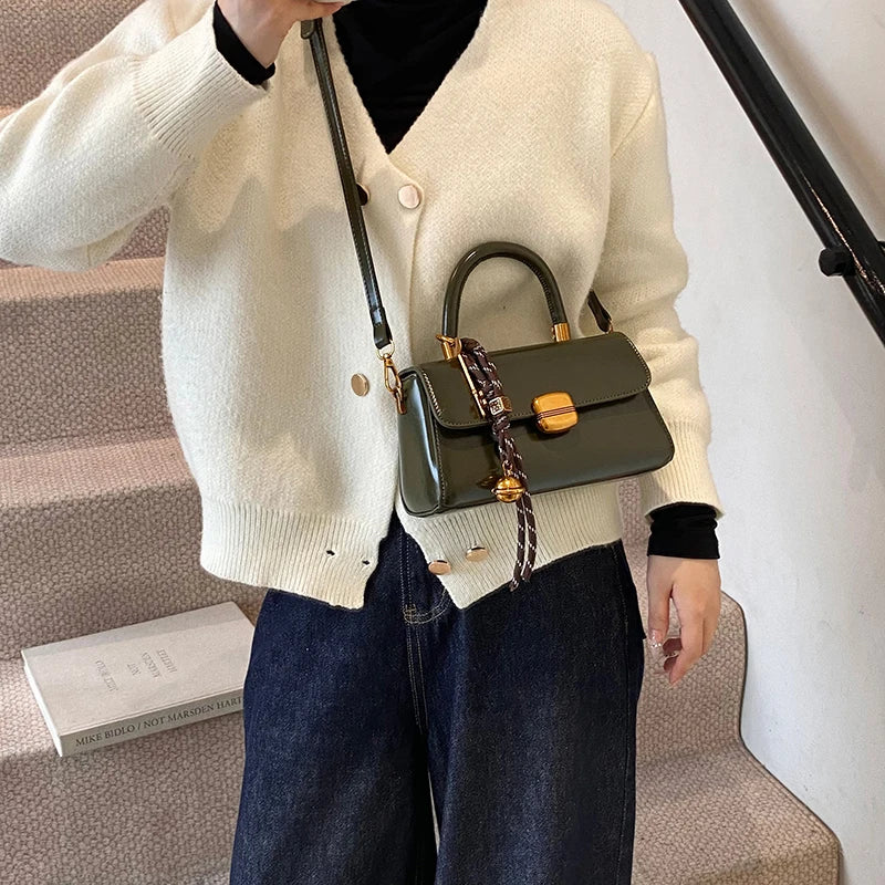 Vintage Flap Handbag