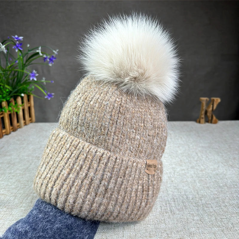 Women’s Large Rabbit Fur Pompom Beanie
