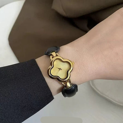 Fashion Flower Dial Women’s Watch