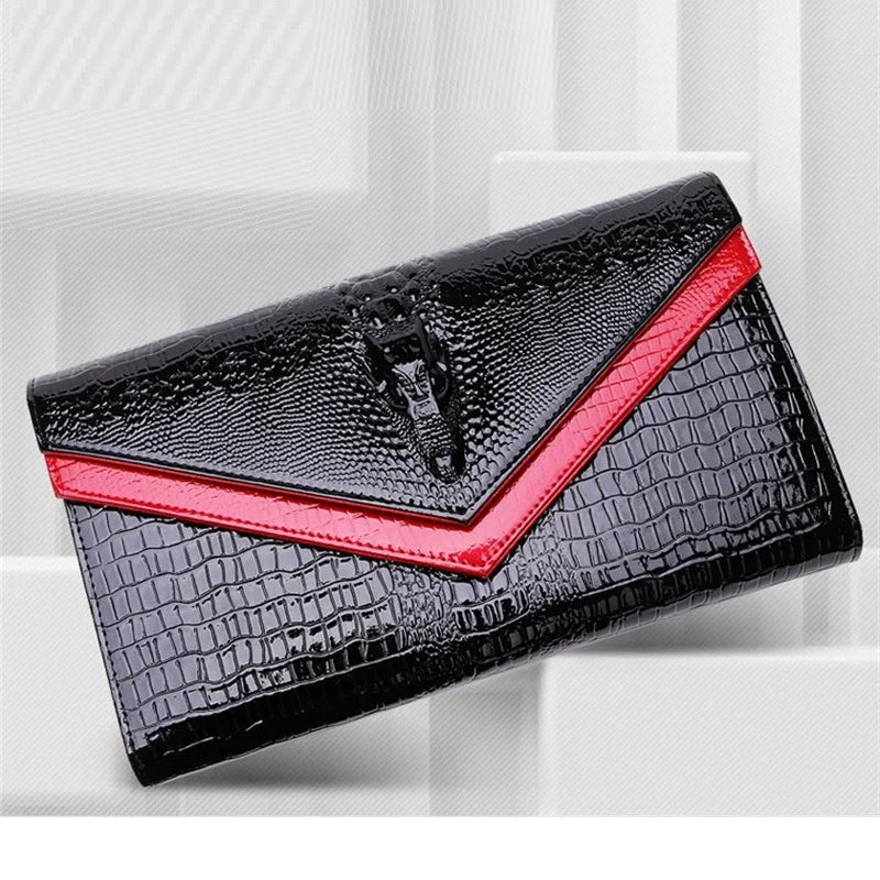 Women Alligator Pattern Leather Clutch Bag