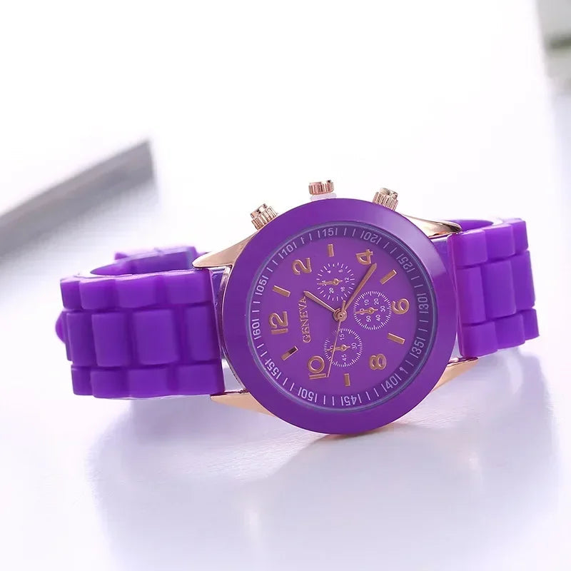 Female Quartz Silicone Strap Watch