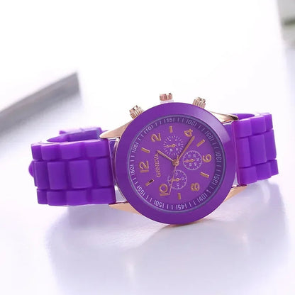 Female Quartz Silicone Strap Watch