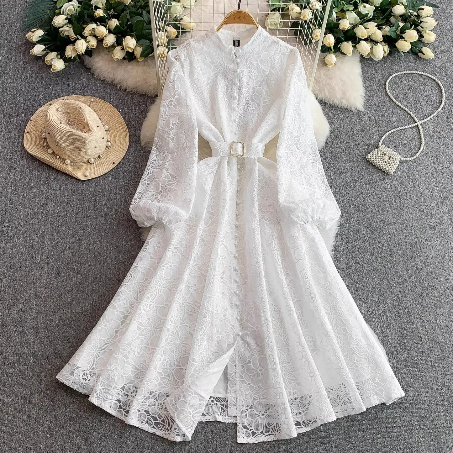 Elegant Embroidery Lace Evening Dress