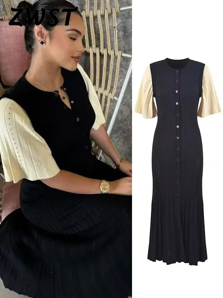 Elegant White Knit Maxi Dress