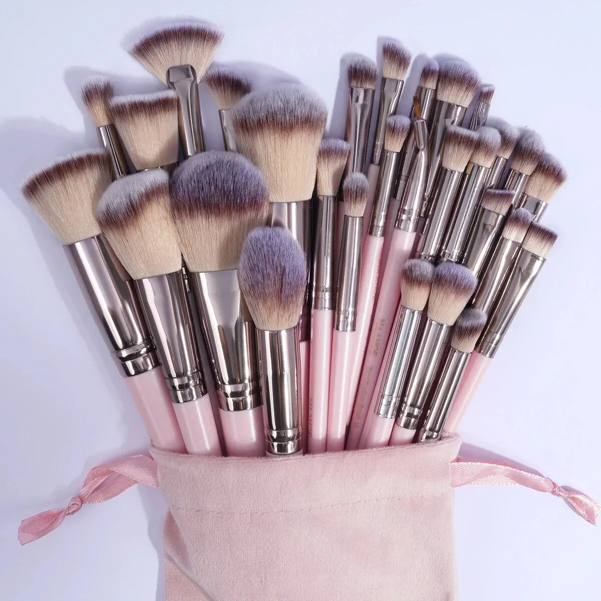 MAANGE 30-Piece Professional Makeup Brush Set