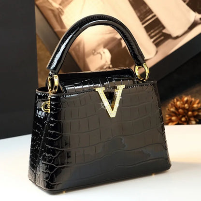 Crocodile Pattern Leather Shell Bag