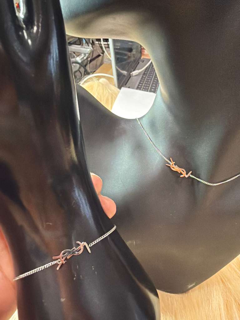 Minimalist silver necklace + bracelet set