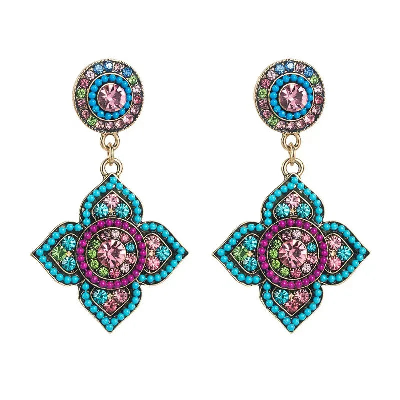 Vintage bohemian rhinestone earring