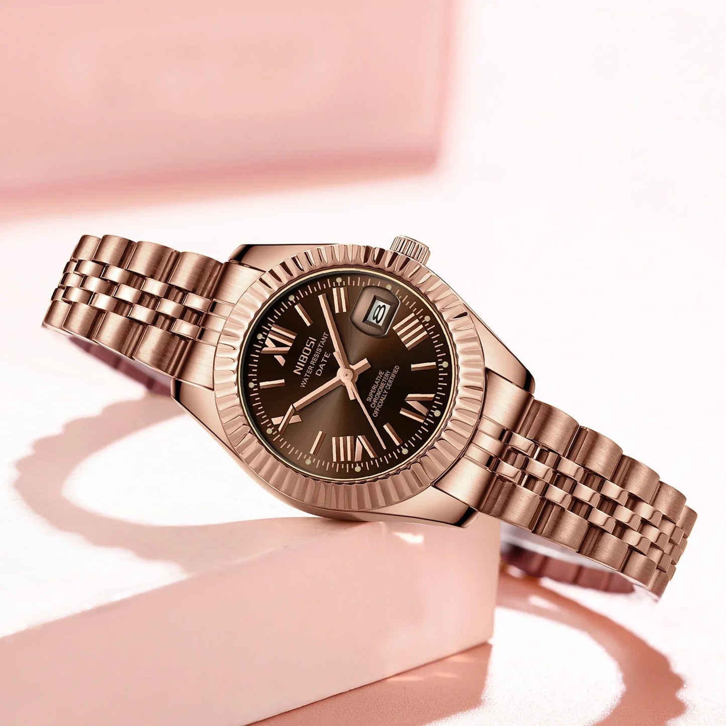 Elegant Gold Quartz Women’s Watch