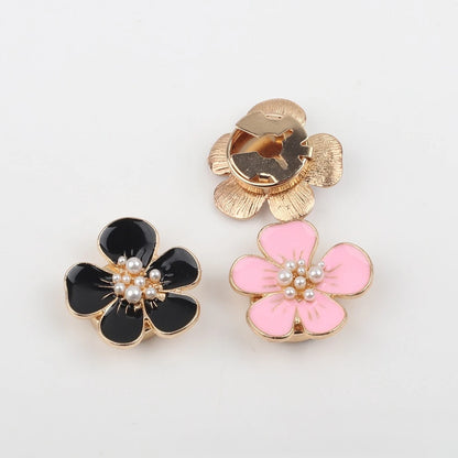 Pearl Camellia Cufflink