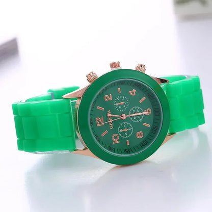 Female Quartz Silicone Strap Watch