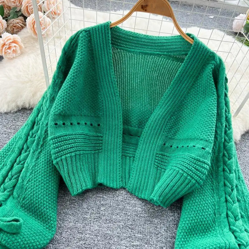 Green V-Neck Lantern Cardigan