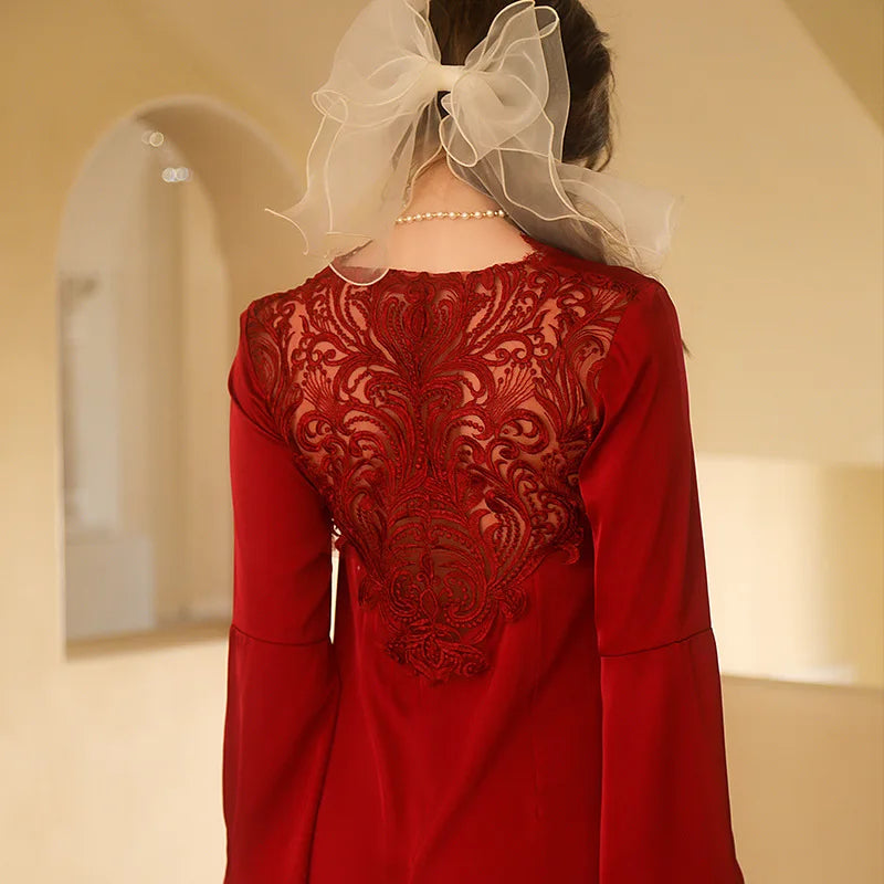 Long Tailing Nightgown