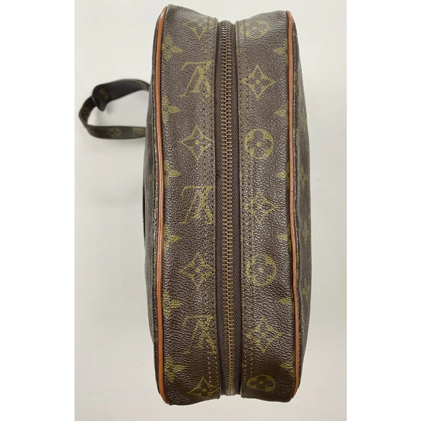 Louis Vuitton Monogram Messenger Bag