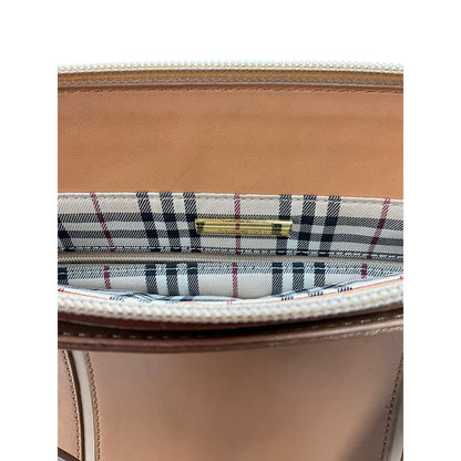Elegant Burberry Handbag Style