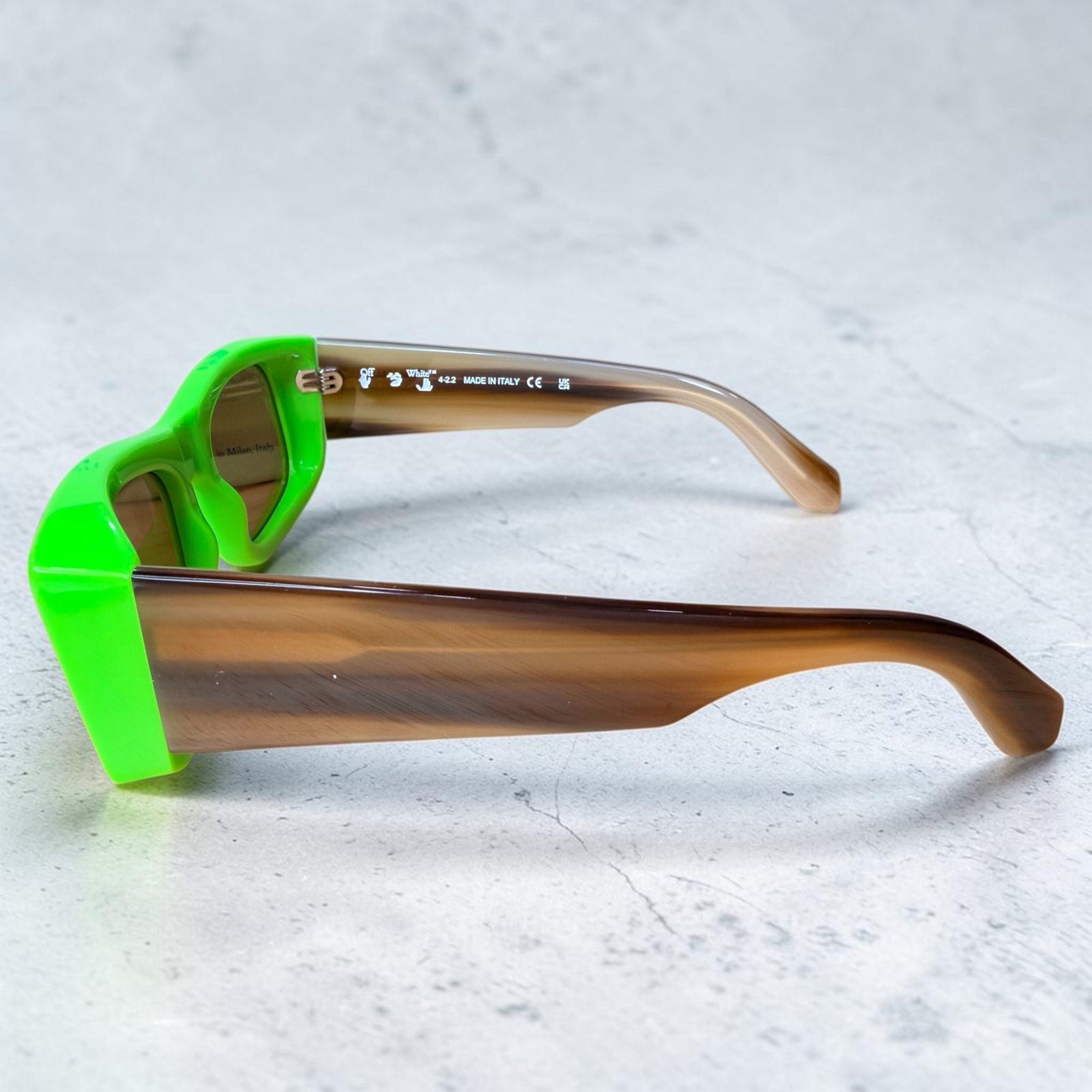 Authentic Off-White™ Neon Green Rectangular Sunglasses | NEW Full Set | Made in Italy