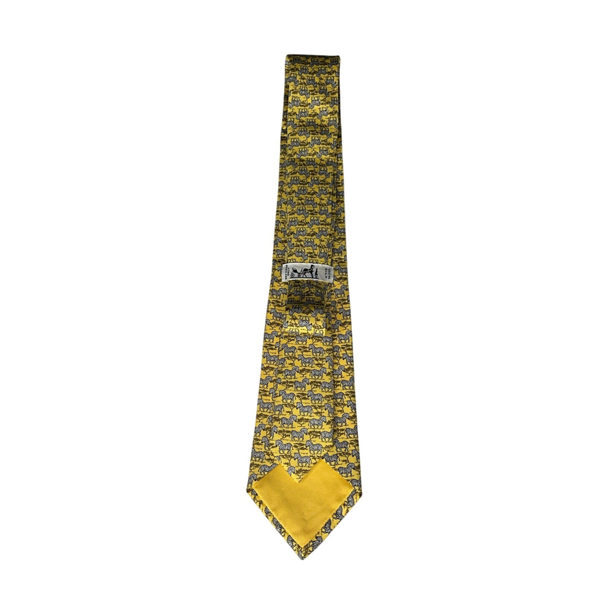 Patterned tie with a yellow end on a white background