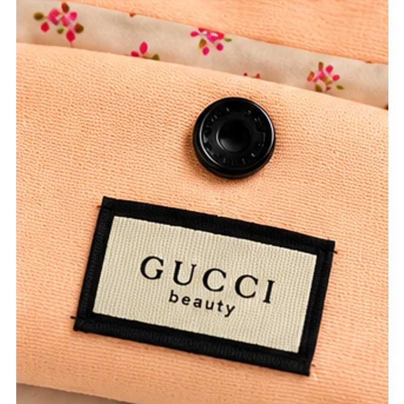 GUCCI Beauty Pink Mini Comb with Matching Pouch