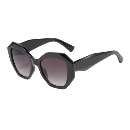 Oversized Geometric Fashion Sunglasses – UV400 | 2 Colors
