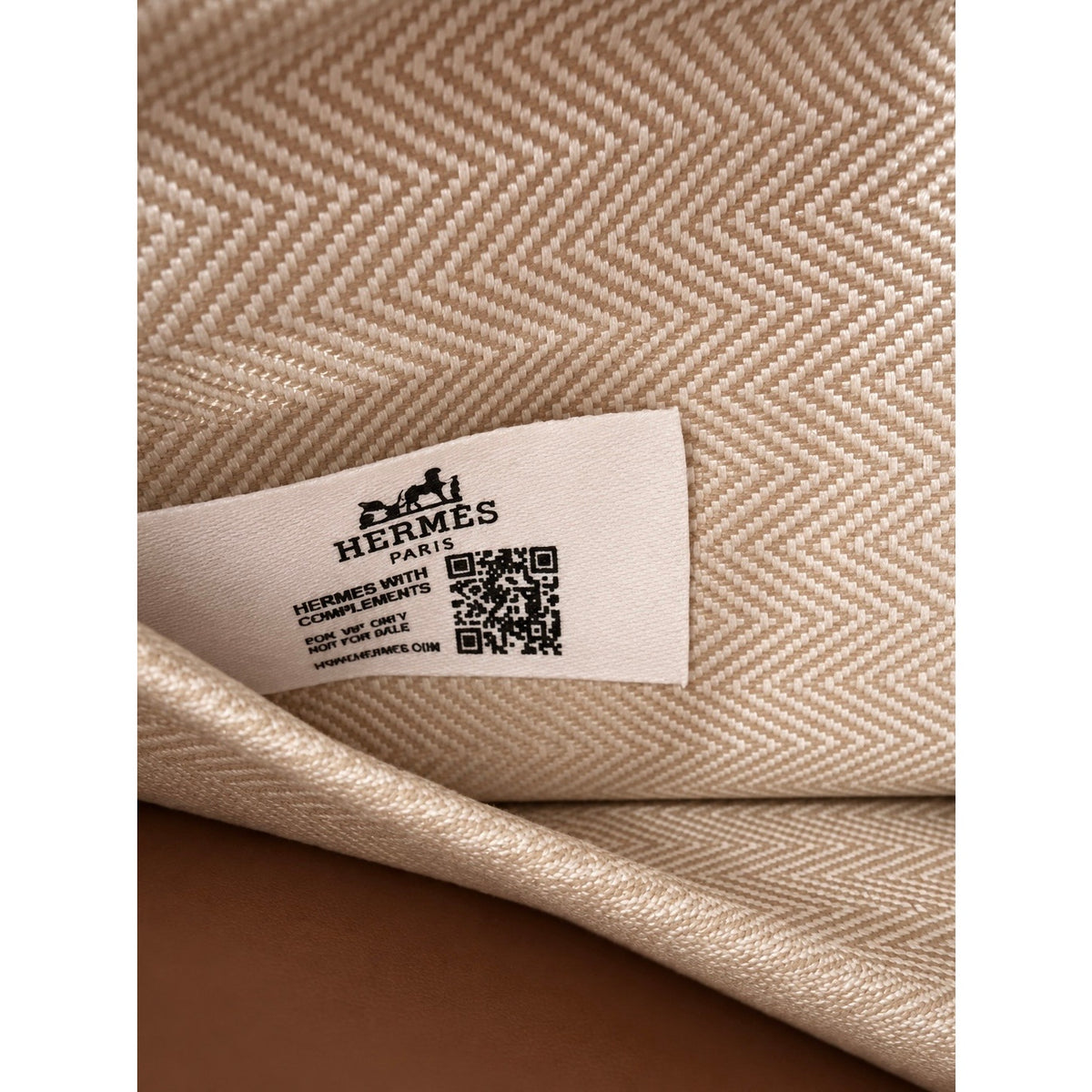 Hermès P'tit Arcon Shopping Bag with Matching Pouch | GWP Exclusive Canvas Shopper