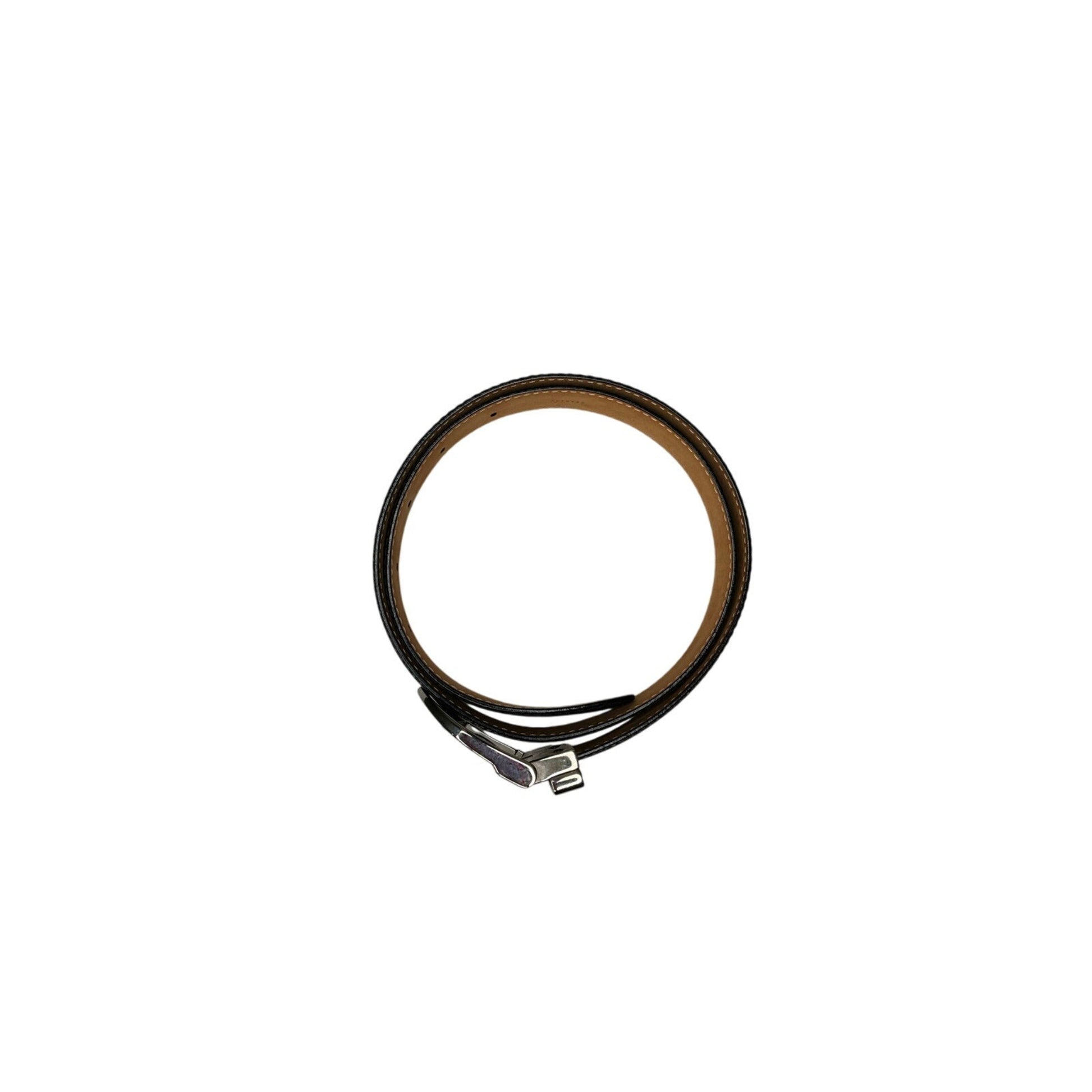 Black cable with a USB connector on a white background