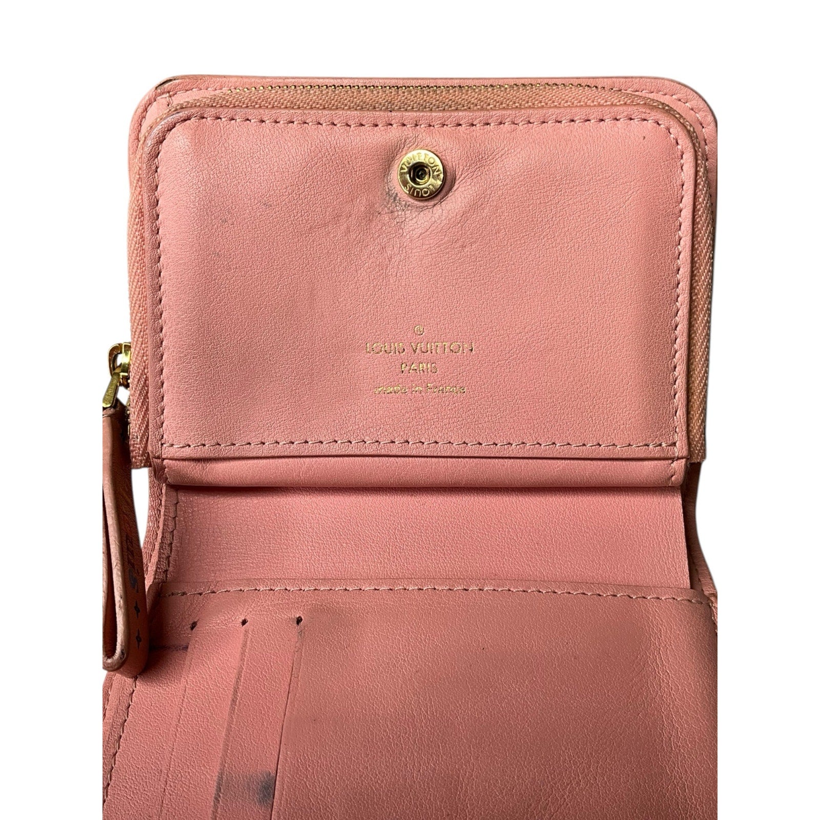 Authentic Louis Vuitton Love Lock Compact Wallet – Rose Pink Leather