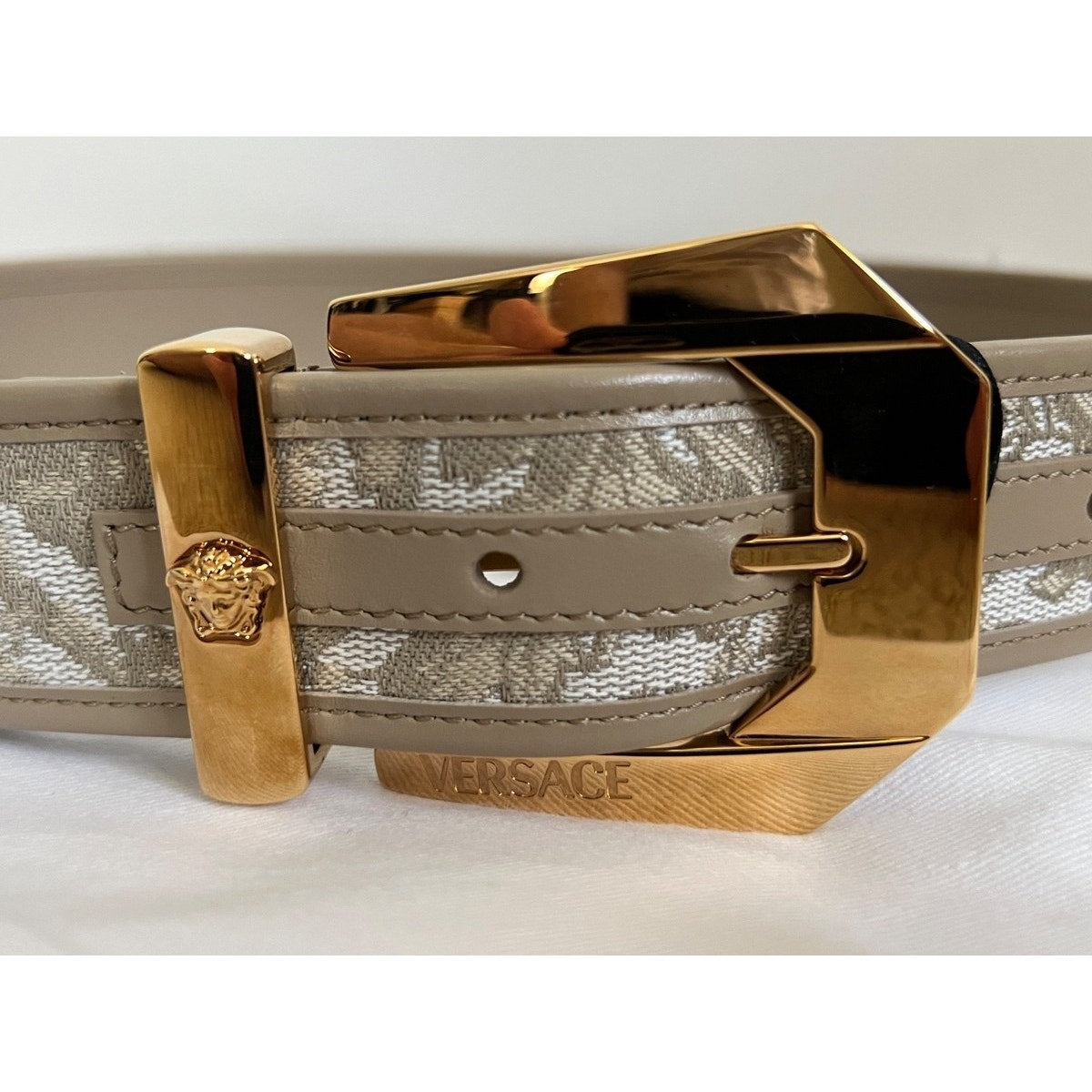 Versace Medusa Heritage Barocco Jacquard Logo Buckle Leather Belt