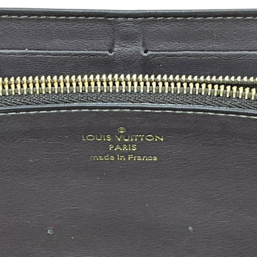 Louis Vuitton Taurillon Capucines Wallet Galet