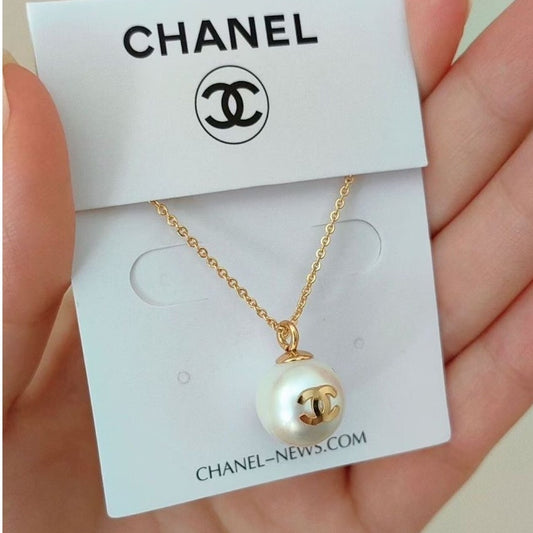 Chanel Pearl Pendant Necklace