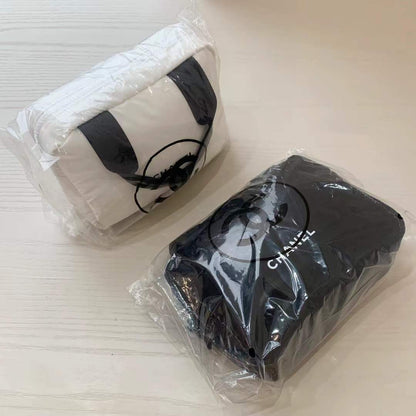 Chanel Beauty Puffy Mini Tote Bag (GWP)