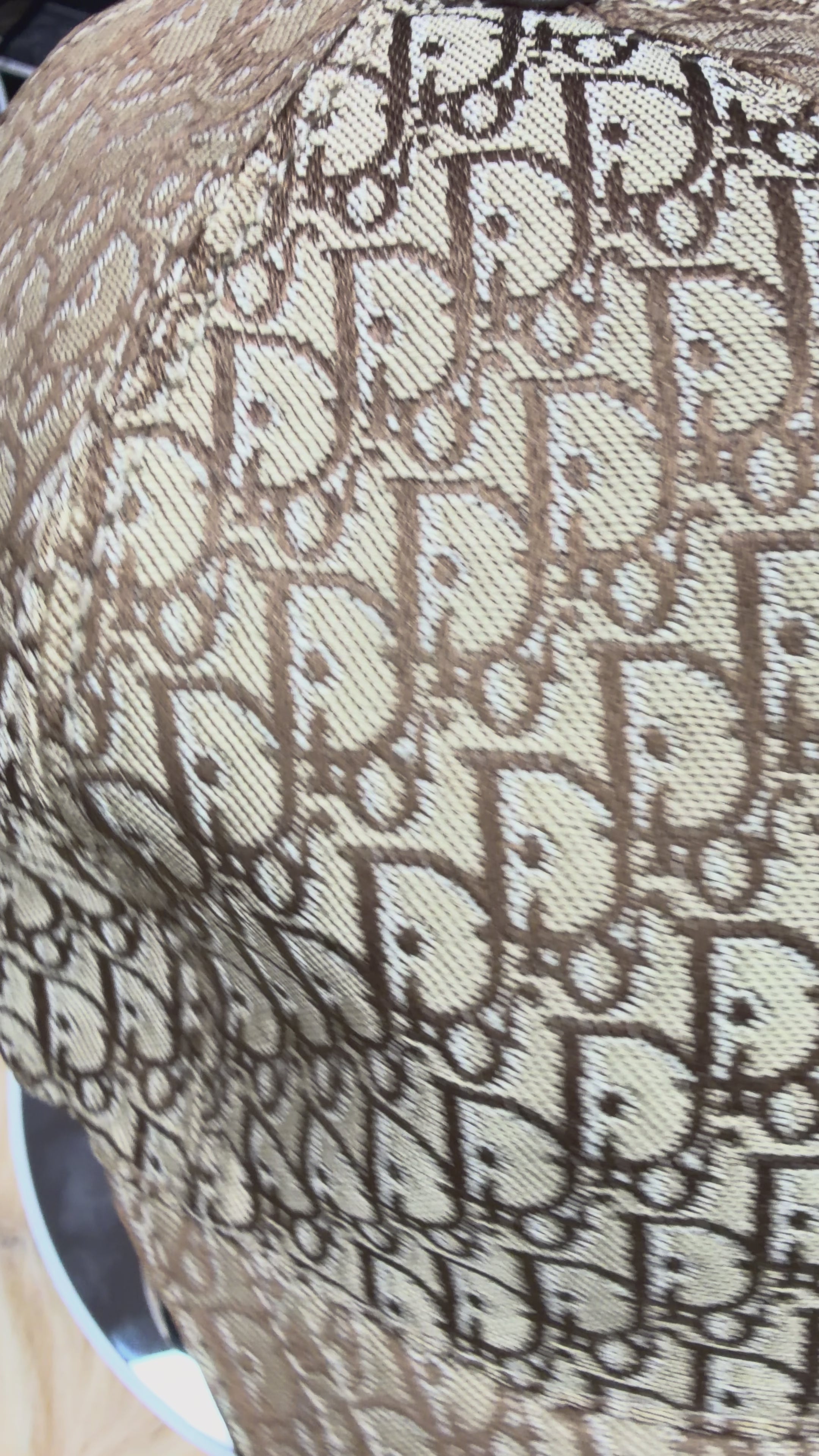 Fashion Monogram Luxe Caps – Beige & Black