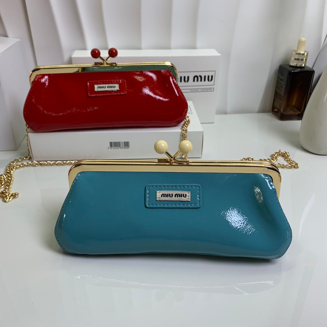 Kiss Lock Clutch Crossbody Bag (Red & Blue) | Glossy GWP Edition