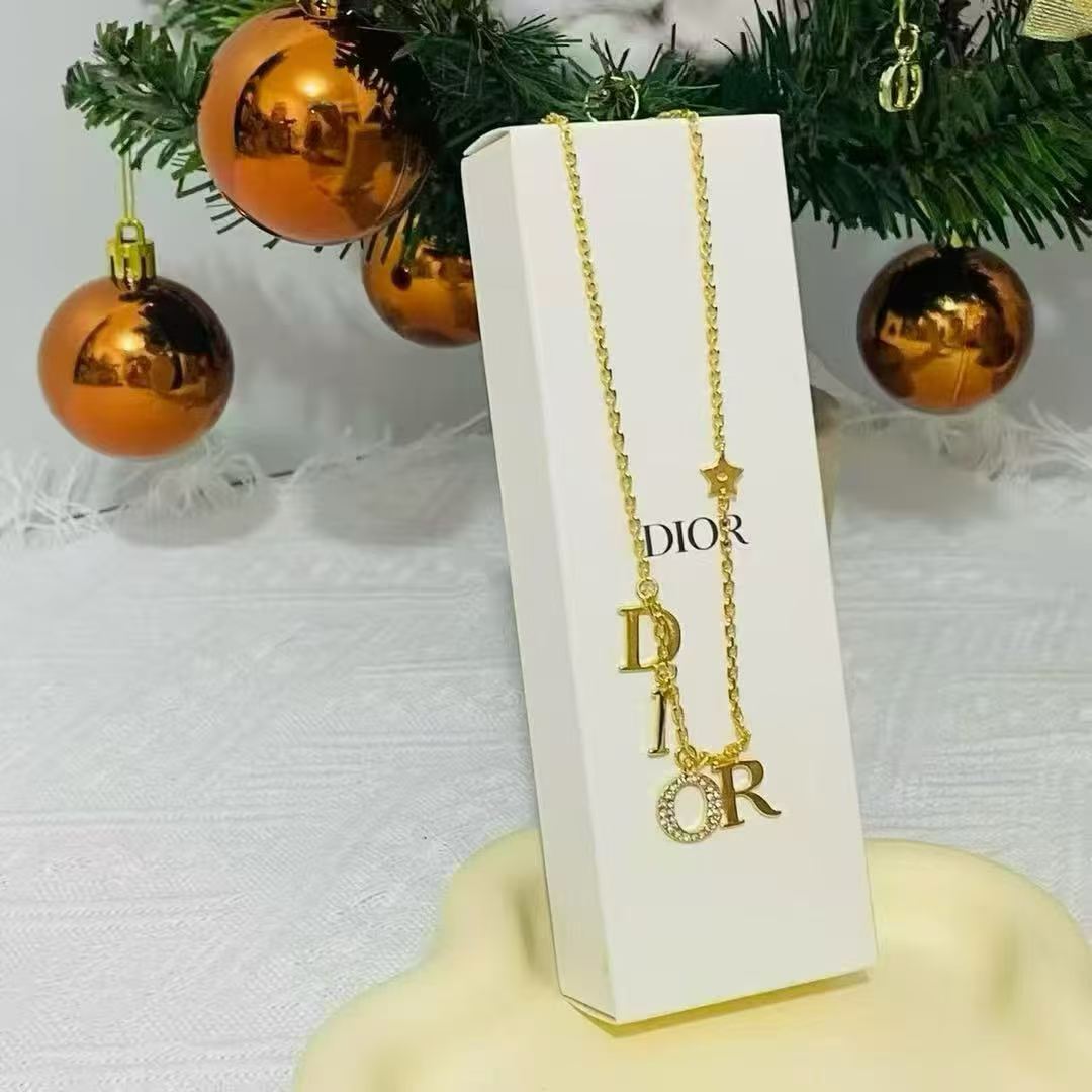 Dior GWP Gold Letter Necklace – Adjustable Chain